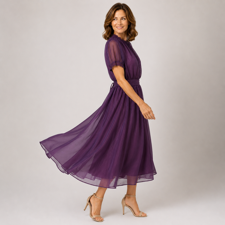 Flavia | Robe avec Décolleté en Goutte et Bord en Dentelle Chiffon