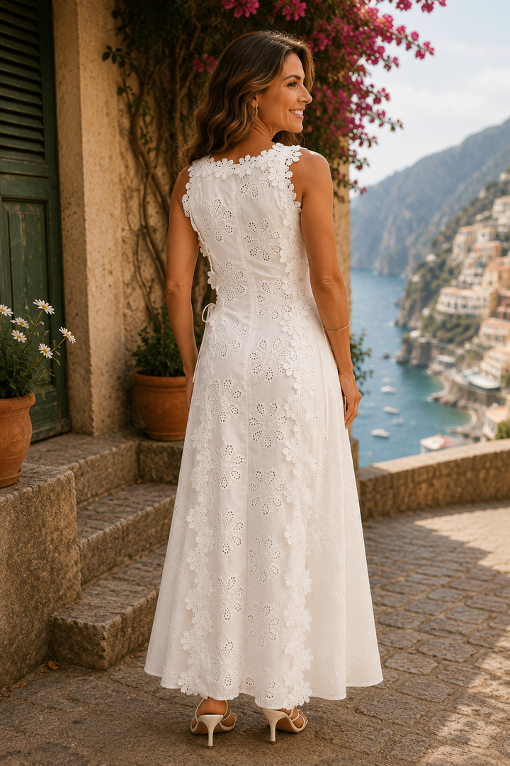 Della | Élégante Robe Brodée
